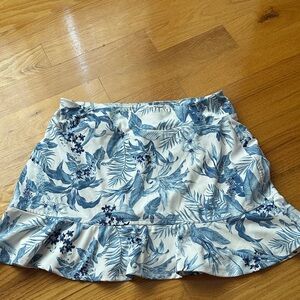 TOMMY BAHAMA GOLF SKIRT